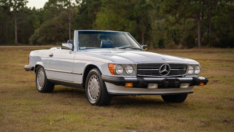 1987 Mercedes-Benz 560 SL  