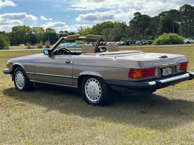 1988 Mercedes-Benz 560 SL   - Photo 9 - Boca Raton, FL 33432