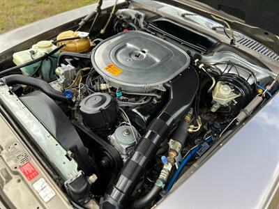 1988 Mercedes-Benz 560 SL   - Photo 29 - Boca Raton, FL 33432