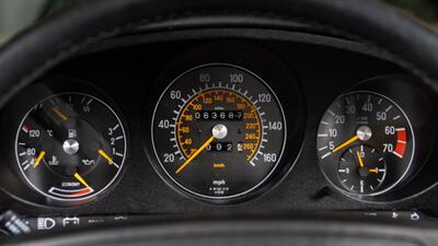 1988 Mercedes-Benz 560 SL   - Photo 46 - Boca Raton, FL 33432