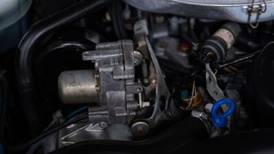1988 Mercedes-Benz 560 SL   - Photo 66 - Boca Raton, FL 33432