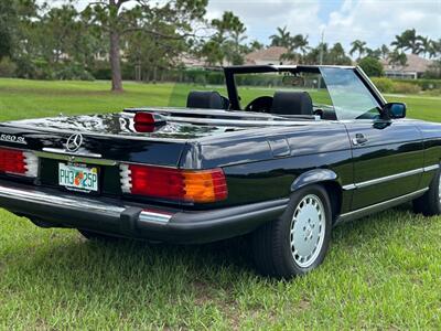 1986 Mercedes-Benz 560 SL   - Photo 14 - Boca Raton, FL 33432