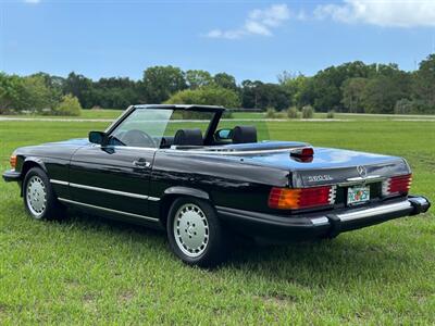 1986 Mercedes-Benz 560 SL   - Photo 9 - Boca Raton, FL 33432