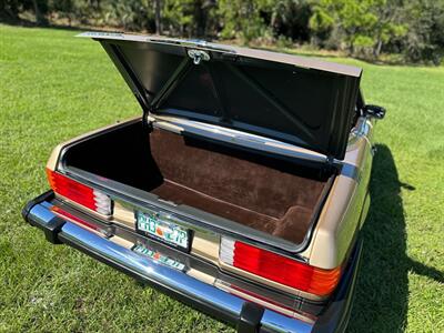 1988 Mercedes-Benz 560 SL   - Photo 30 - Boca Raton, FL 33432