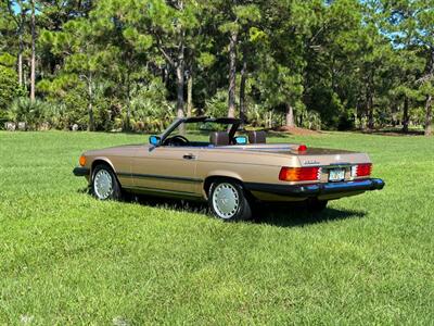 1988 Mercedes-Benz 560 SL   - Photo 9 - Boca Raton, FL 33432