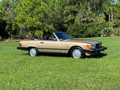 1988 Mercedes-Benz 560 SL   - Photo 2 - Boca Raton, FL 33432