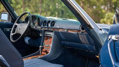 1989 Mercedes-Benz 560 SL   - Photo 25 - Boca Raton, FL 33432