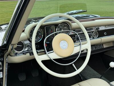 1970 Mercedes-Benz SL   - Photo 20 - Boca Raton, FL 33432