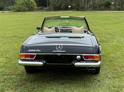 1970 Mercedes-Benz SL   - Photo 8 - Boca Raton, FL 33432