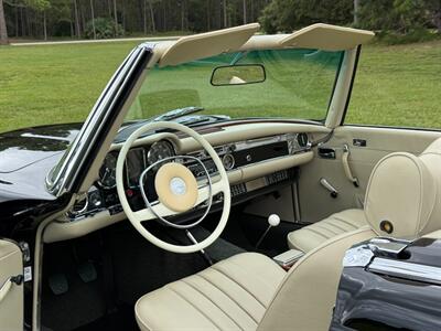 1970 Mercedes-Benz SL   - Photo 18 - Boca Raton, FL 33432