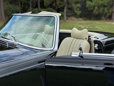 1970 Mercedes-Benz SL   - Photo 12 - Boca Raton, FL 33432
