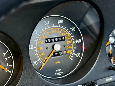 1987 Mercedes-Benz 560 SL   - Photo 24 - Boca Raton, FL 33432