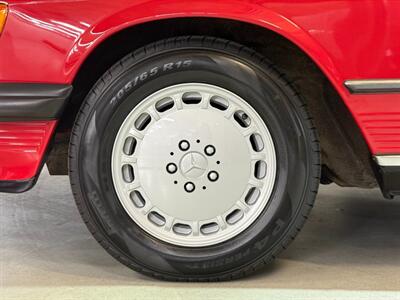1988 Mercedes-Benz 560 SL - Photo 31 - Boca Raton, FL 33432