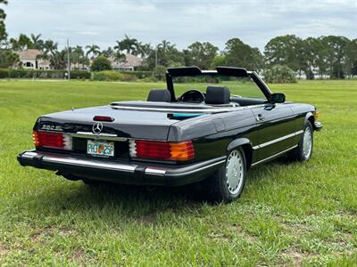 1988 Mercedes-Benz 560 SL   - Photo 12 - Boca Raton, FL 33432