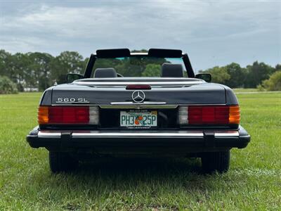 1988 Mercedes-Benz 560 SL   - Photo 11 - Boca Raton, FL 33432