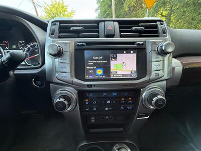 2018 Toyota 4Runner Limited   - Photo 18 - Portland, OR 97202