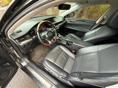 2017 Lexus ES 350 - Photo 7 - Portland, OR 97202