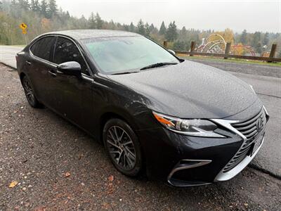 2017 Lexus ES 350 - Photo 6 - Portland, OR 97202