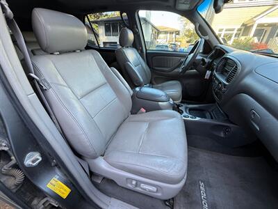 2006 Toyota Sequoia Limited Limited 4dr SUV   - Photo 9 - Portland, OR 97202