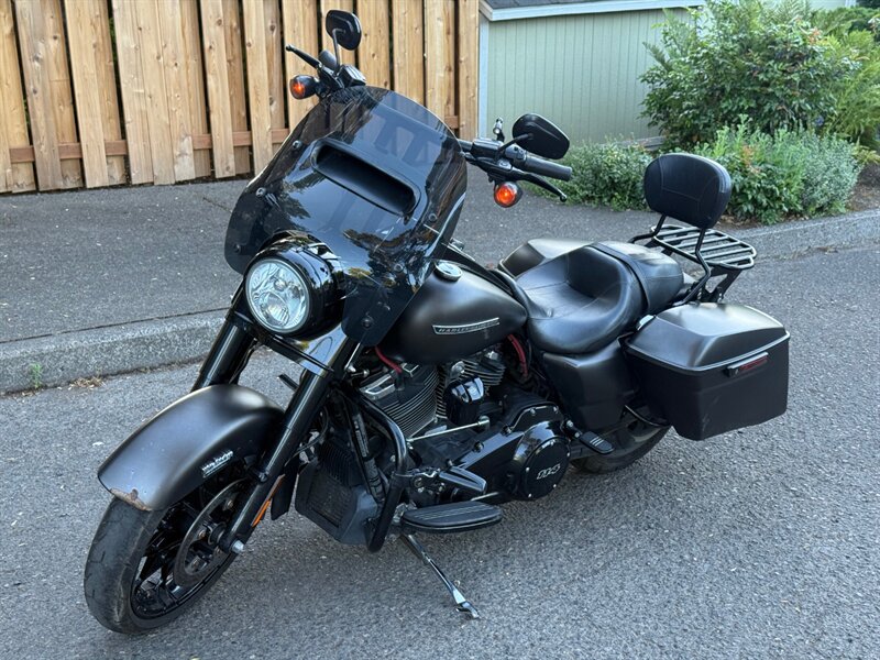 2020 Harley-Davidson Touring Road King Special FLHRXS   - Photo 1 - Portland, OR 97202