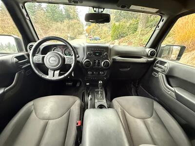 2017 Jeep Wrangler Unlimited Sport S   - Photo 13 - Portland, OR 97202