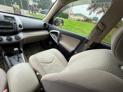 2006 Toyota RAV4 4dr SUV   - Photo 18 - Portland, OR 97202