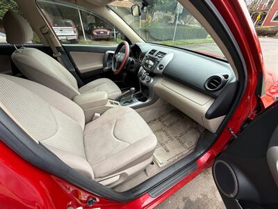 2006 Toyota RAV4 4dr SUV   - Photo 12 - Portland, OR 97202