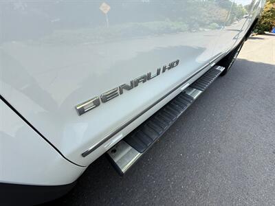 2015 GMC Sierra 2500 Denali   - Photo 9 - Portland, OR 97202