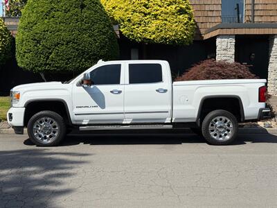 2015 GMC Sierra 2500 Denali   - Photo 2 - Portland, OR 97202