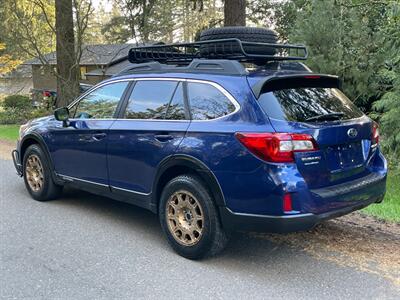 2017 Subaru Outback 2.5i Premium   - Photo 3 - Portland, OR 97202