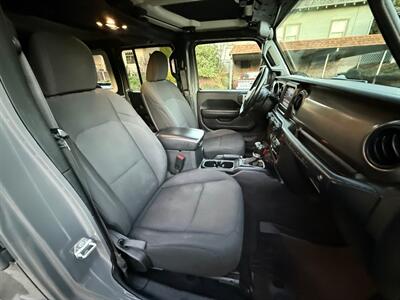 2020 Jeep Wrangler Unlimited Sport S   - Photo 10 - Portland, OR 97202
