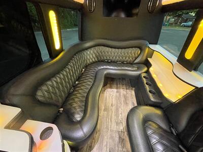 2012 Mercedes-Benz Sprinter 2500 - Photo 39 - Portland, OR 97202