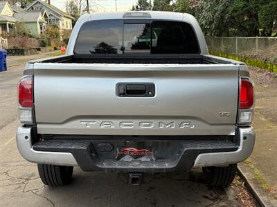 2022 Toyota Tacoma TRD Sport - Photo 5 - Portland, OR 97202