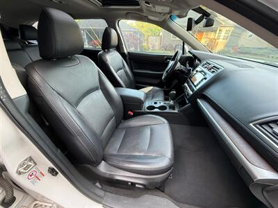 2017 Subaru Outback 3.6R Limited - Photo 11 - Portland, OR 97202