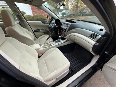 2010 Subaru Impreza 2.5i Premium   - Photo 9 - Portland, OR 97202