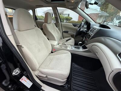 2010 Subaru Impreza 2.5i Premium   - Photo 10 - Portland, OR 97202