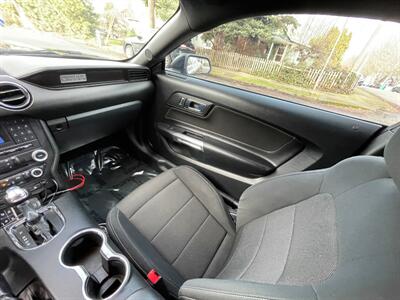 2015 Ford Mustang V6   - Photo 13 - Portland, OR 97202