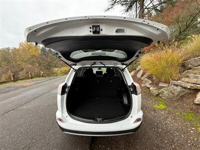 2018 Toyota RAV4 Adventure   - Photo 7 - Portland, OR 97202