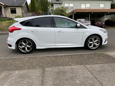2016 Ford Focus ST   - Photo 6 - Portland, OR 97202