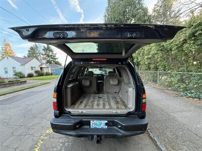 2004 GMC Yukon Denali   - Photo 9 - Portland, OR 97202