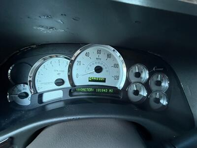 2004 GMC Yukon Denali   - Photo 20 - Portland, OR 97202