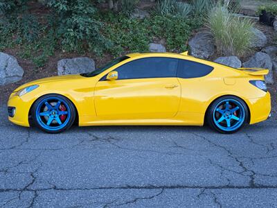 2012 Hyundai Genesis Coupe 3.8 Track - Photo 2 - Portland, OR 97202
