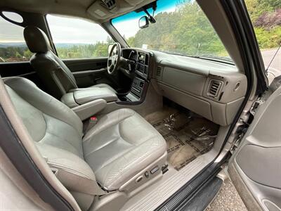 2004 GMC Yukon XL Denali   - Photo 11 - Portland, OR 97202