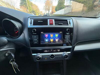 2018 Subaru Outback 2.5i - Photo 16 - Portland, OR 97202