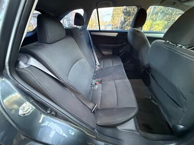 2018 Subaru Outback 2.5i - Photo 13 - Portland, OR 97202