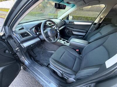 2018 Subaru Outback 2.5i - Photo 9 - Portland, OR 97202