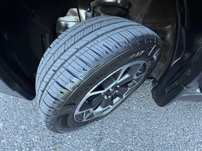 2014 Subaru XV Crosstrek 2.0i Premium - Photo 8 - Portland, OR 97202