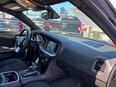 2017 Dodge Charger SXT   - Photo 19 - Lennox, CA 90304