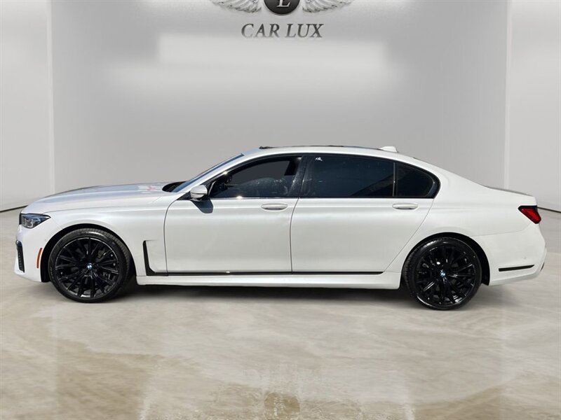 2021 BMW 750i xDrive  