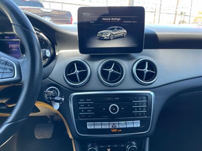 2018 Mercedes-Benz CLA CLA 250   - Photo 17 - Lennox, CA 90304
